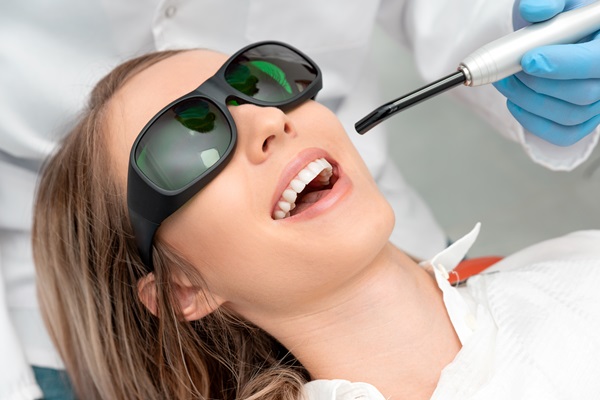 How Does A Dentist Use Laser Dentistry For Dental Cleaning?